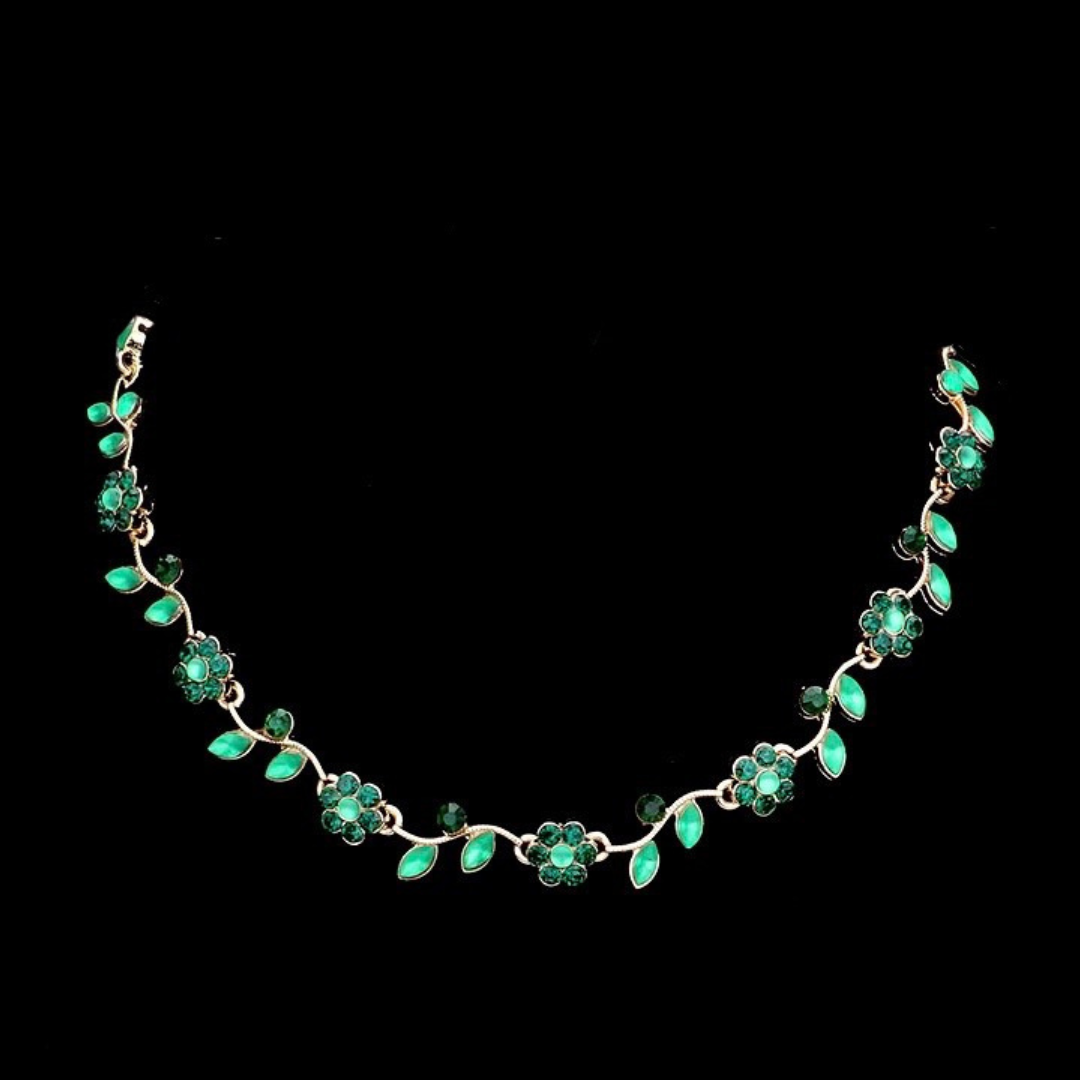 Floral Rhinestone Necklace