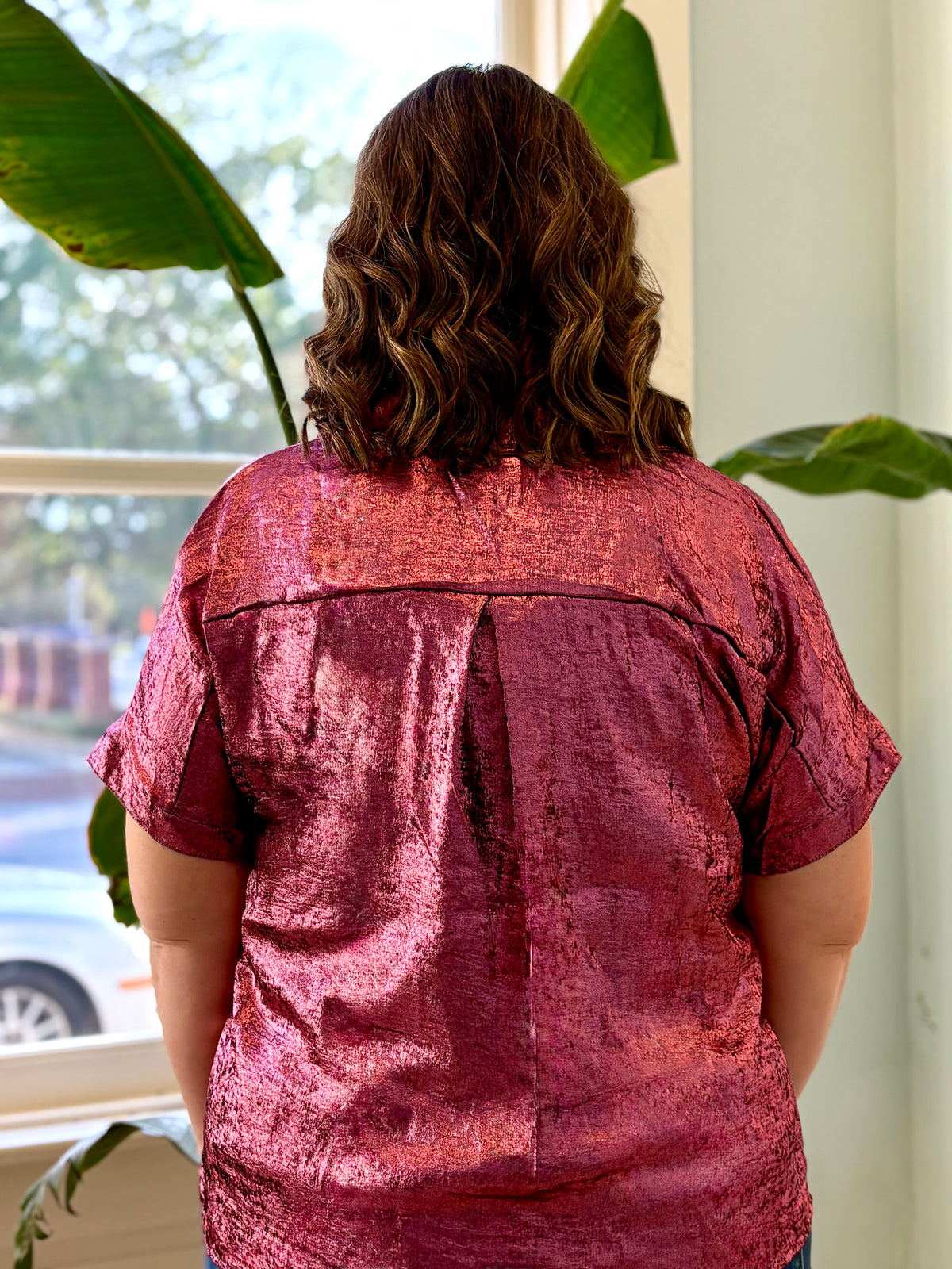 Collared Neck Short Sleeve Metallic Shirt
